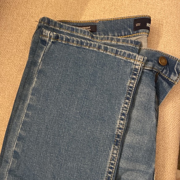 slim straight hollister epic flex jeans. 32x34 - Picture 2 of 3